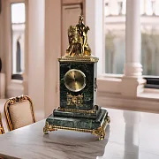 Часы «Диана со львом», 200×100×400 мм — фотография 1
