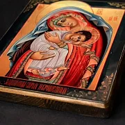 Богоматерь "Защитница сирых и убогих" Икона дерево — фотография 6