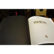 Нефть. Вчера, сегодня, завтра. В футляре — книга в коже — фотография 2