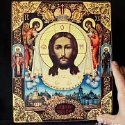 Икона на дереве "Спас с Архангелами" Ручная работа — фотография 1