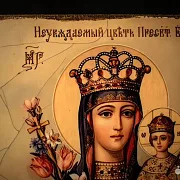 Икона деревянная " Богоматерь Неувядаемый Цвет" — фотография 6