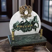 Часы «Россия» с гербом и подставками — фотография 1