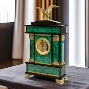 Часы «Орёл» с малахитом и бронзой, 170×60×330 мм — фотография 1